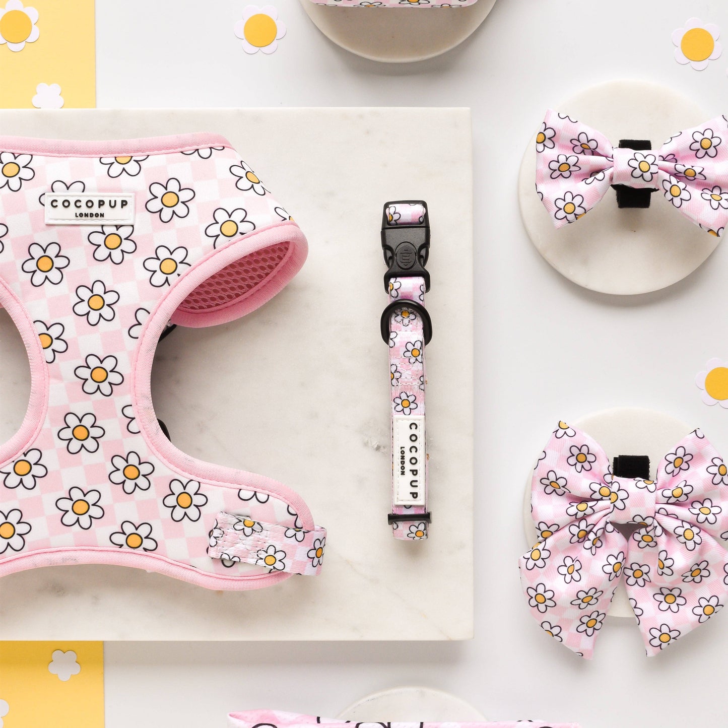 Daisy Gingham Rave Collar: